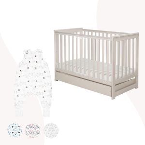 ZESTAW Łóżeczko IWI beż z szufladą i barierką + śpiworek z nogawkami GRATIS